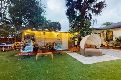 Image de Historic cottage in great location with shared sauna, Ping-Pong, & mini-golf