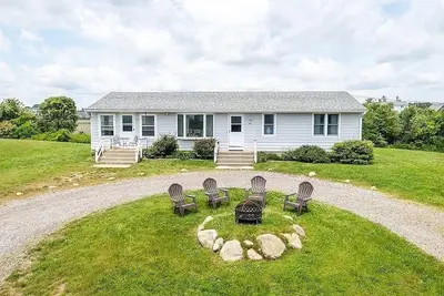 Image de Barnacle House in Central Matunuck