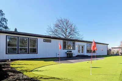Image de Cypress Greens ~ Special Offer for Jan & Feb 2025!