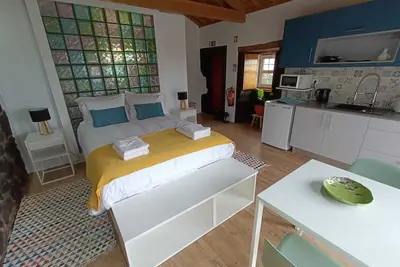 Image de Casa do Poço - Little house, located in the heart of a calm and rural village.