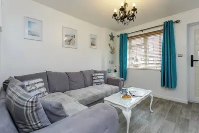 Image de Appartement d'une chambre acceptant les animaux avec jardin