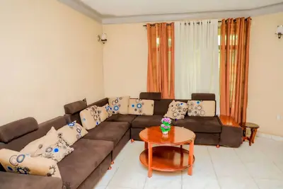 Image de 4 Bedrooms in Kigali