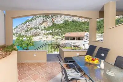 Image de Appartements Serzane (98861-A3) - Zastrazisce - île de Hvar