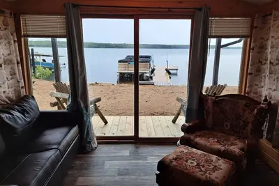 Image de Brand new remodel, fantastic 1 bedroom on Lake Shamineau.