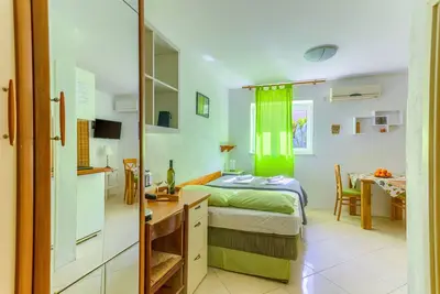 Image de Studio apartment with garden, on 5 min walking to the Bacvice beach