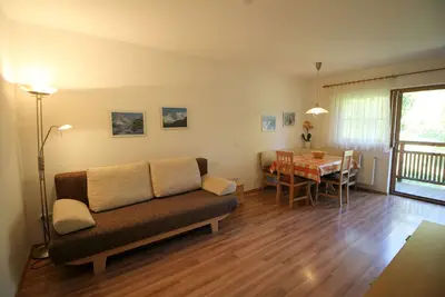 Image de Im Winkl - \"waldblick\" / Gemütliche Ferienwohnung im 2. Obergeschoss