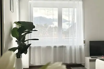 Image de Modern apartment with astonishing view. 2 mins by foot from city center and lake