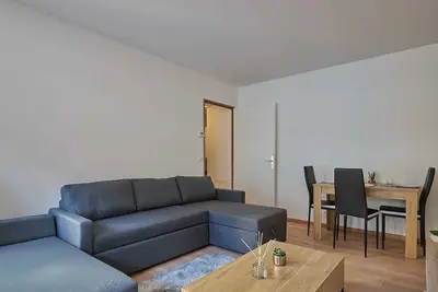 Image de 6 Personnes/Parking gratuit/Ourcq/La Villette