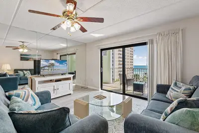 Image de ⭐Spacious 2br-Walk to Beach-Pool + Tennis Courts-Ocean Terrace Club 601⭐