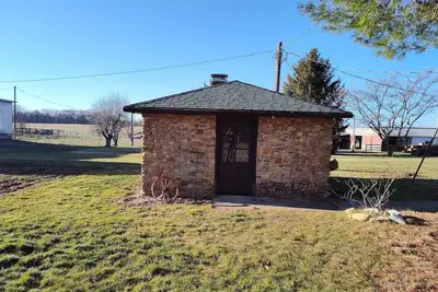 Image de Cottage on the Farm