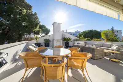 Image de Cannes Luxury Rental - Joli 3 chambres à louer avec terrasse de 50m²