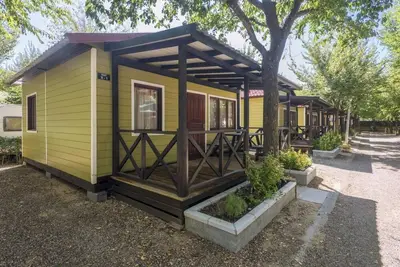 Feriendorf Solmar Xalet Pet Friendly für 6 Personen