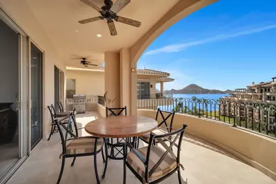Image de Beachfront, Premium Ocean View, 5 Star