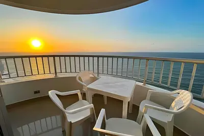 Image de Palmetto 2702, habs y balcĂłn con vista al mar!