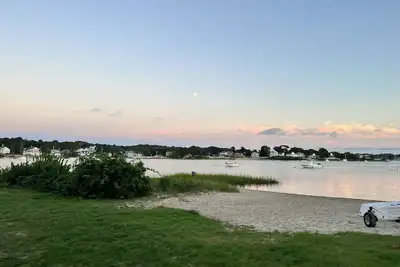 Image de ⭐️No Sharks here! 🦈 No Bridge traffic! 🚘 Onset, Ma is all tranquility. 🧘♀️