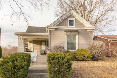 Image de Cottage By the Park: Minutes to Louisville