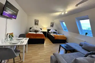 Image de Modern Apartment With 2 Queen Sized Beds in GĂĽtersloh