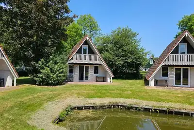 Image de Gerenoveerd 6 Pers. Huisje aan Visvijver Time4vacay