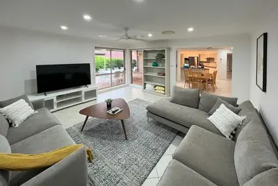 Image de Home, but closer to the beach