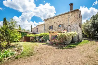 Image de Appartement 'Casa Verde A Murlo' avec piscine partagée, Wi-Fi et climatisation