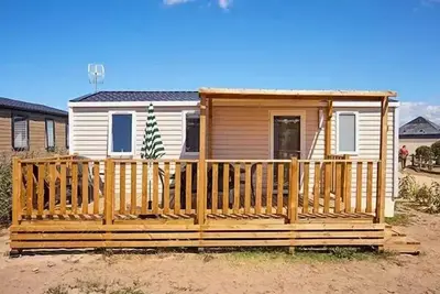 Image de Mobil-home | Comfort | 3 Ch. | 6 pers. | Terrasse surélevée | A/C