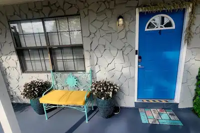 Image de Cozy two story townhome, only 5 min away from Beautiful Emerald Coast.