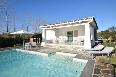 Image de Maison de vacances privée avec piscine privée, Wifi, climatisation, vue panoramique, parking