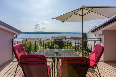 Image de Appartement d'une chambre avec la terrasse et la vue sur le mer Crikvenica (A-22283-a)