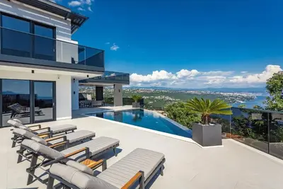 Image de Villa Platinium (V0841-K1) - Opatija