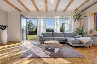 Image de Appartement de vacances \"Villa Kokorey\" avec terrasse privée, jardin partagé et Wi-Fi