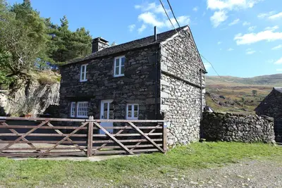 Image de Tarn Foot Cottage, Duddon Valley, Lake District - A rural retreat set deep within the spectacular D