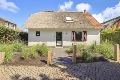 Image de Holiday home Buitenplaats 99 in Callantsoog. Suitable for 8 people with 3 bedrooms.