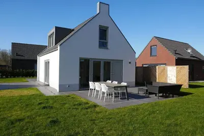 Image de Holiday home De Wielen 64 in Sint Maarten. Suitable for 6 people, 3 bedrooms.