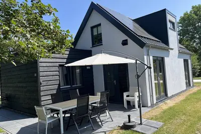 Image de Holiday home Dirkshorn in Sint Maarten. Suitable for 6 people, 3 bedrooms.