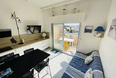 Image de Appartement rénové proche plage avec parking privatif