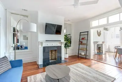 Image de Hall Street Inn, Relaxing | Historic | Fresh