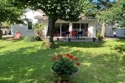 200m plage - Maison bien située et superbe jardin
