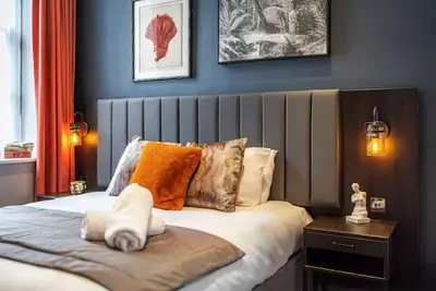 Image de One Bedroom Apartment 104 (Sleeps 4) - minutes from L1 and all major attractions