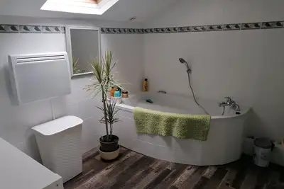 Image de Maison de ville avec terrasse de 30 m2, proche des transports en commun et Paris