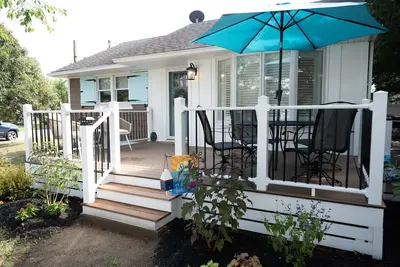 Image de New Listing! ! ! Cedar Shade Beach Retreat