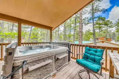 Image de Furnished Deck + Game Room: Ruidoso Home!