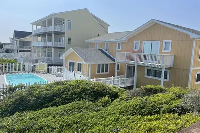 Image de Ocean front 6br with pool & hot tub