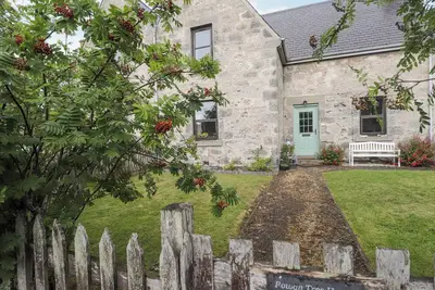 Image de Rowan Tree House, pet friendly, with open fire in Brora, Sutherland