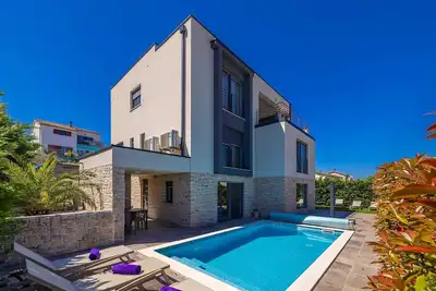 Image de Apartment Siora with heated pool