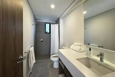 Image de Sunny Retreat in Mexico City 1-Bdrm Apartment with Terrace, Safe and Connected