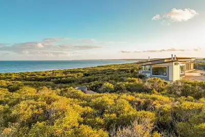 Image de Secluded beaches, Wildlife & Incredible views - All from luxury accommodation. \n