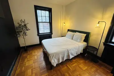 Image de Discover Downtown Jersey City, just steps away from Liberty State Park