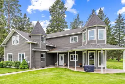 Image de Your Base Camp For Glacier National Park