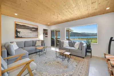 Image de San Juan Surf and Stay, Coastal Gem on the Ocean