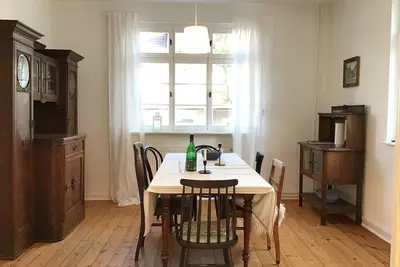 Image de Maison de vacances 'Haus Vor Dem Schöneberger Tor' avec terrasse privée, jardin privé et Wi-Fi